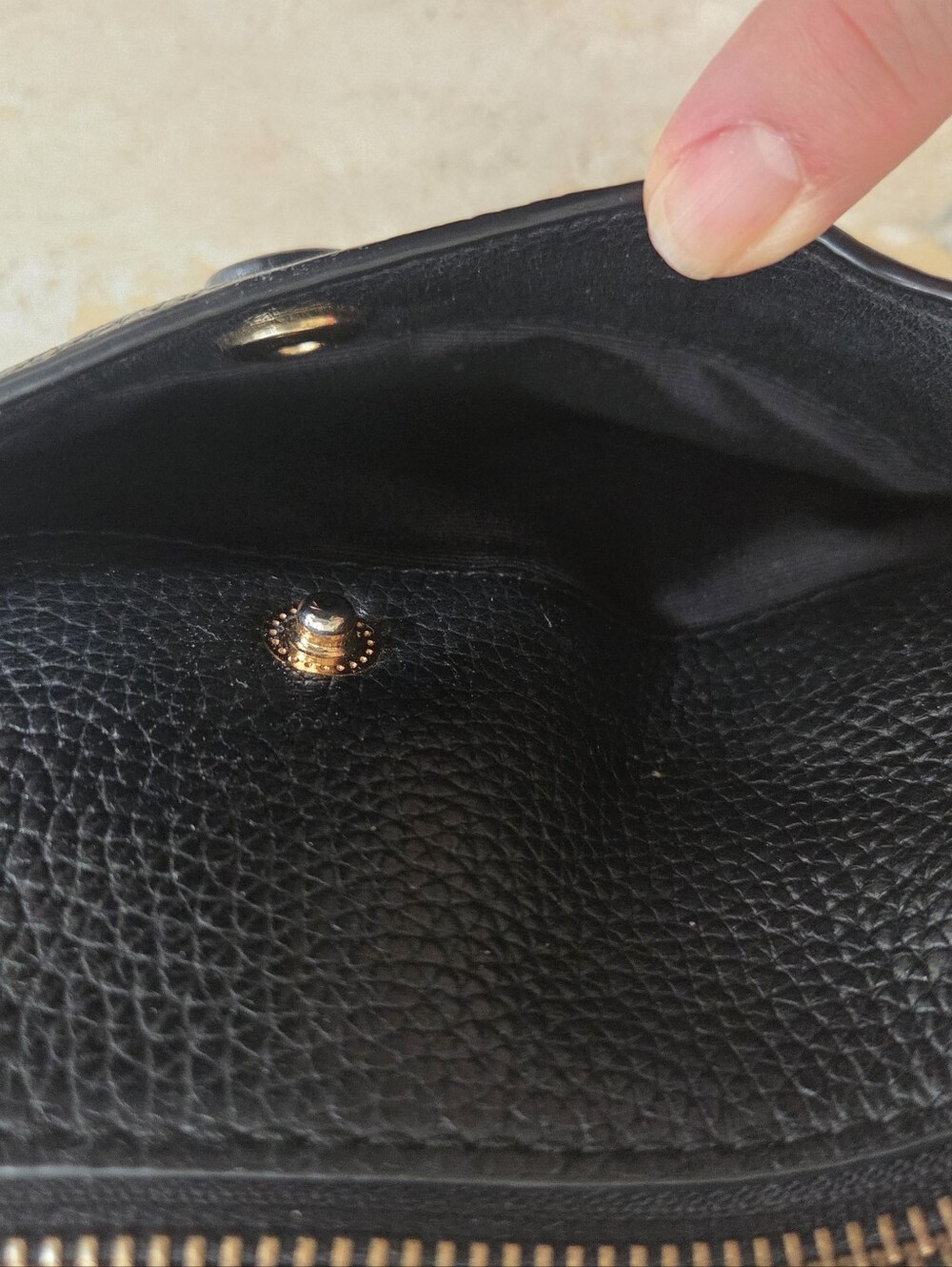 Marc Jacobs Black Pebbled Leather Crossbody with Front Pocket - Picture 6 of 7